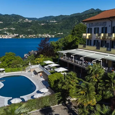 Hotel La Bussola 3*