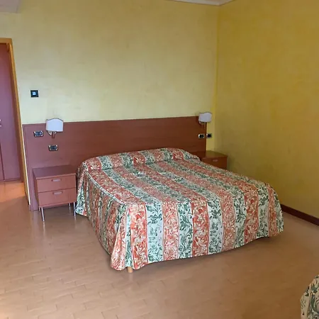 La Bussola Hotel 3*