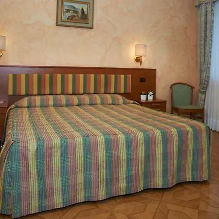 La Bussola Orta San Giulio