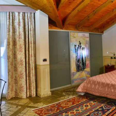 La Bussola Hotel 3*