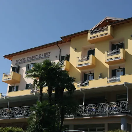 מלון La Bussola אורטה סאן ג'יוליו