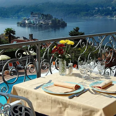Hotel La Bussola Orta San Giulio