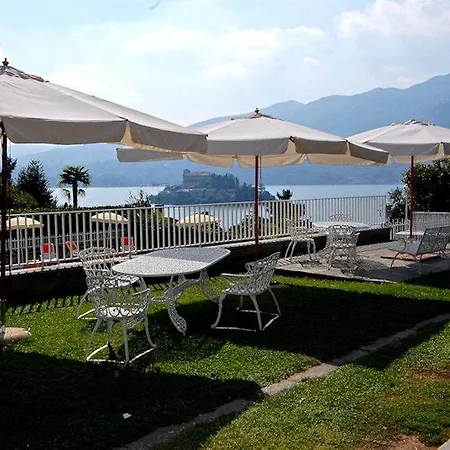 Hotel La Bussola 3*